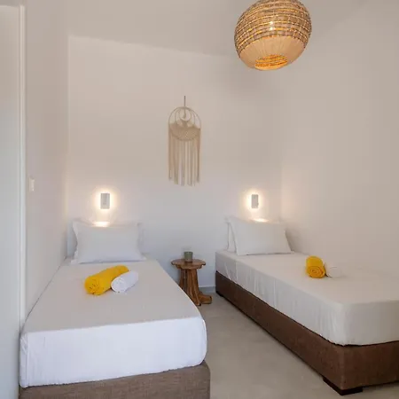 Olivine Paros *