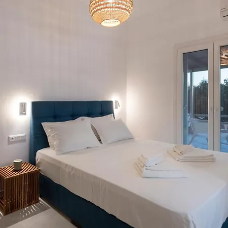 Olivine Paros Lejlighed *