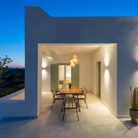 Olivine Paros Lejlighed *